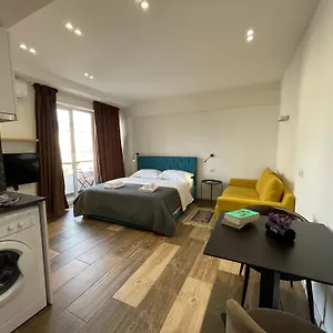 Apartment Boutique Central Studio, Tirana